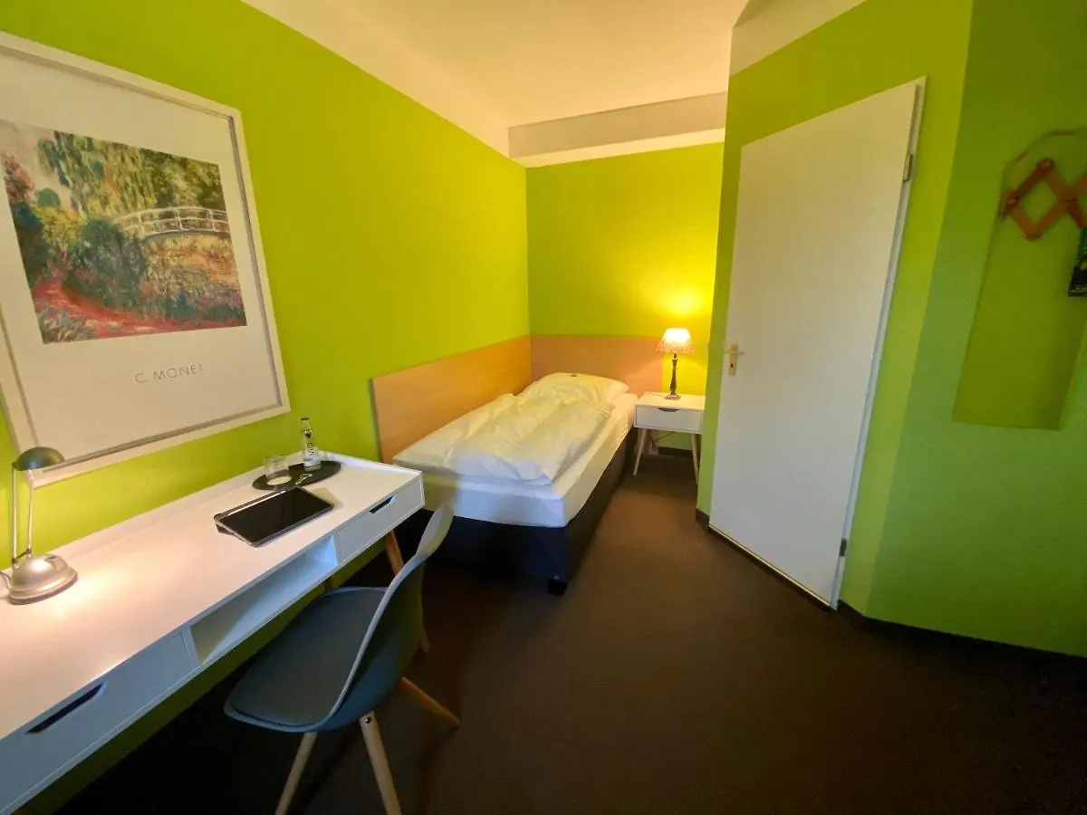 Hotel Kaiserswerth Dusseldorf